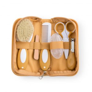 Neceser De Aseo Para El Bebé Saro Mostaza